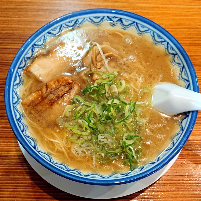 ラーメン(元祖赤のれん 節ちゃんラーメン 天神本店 )