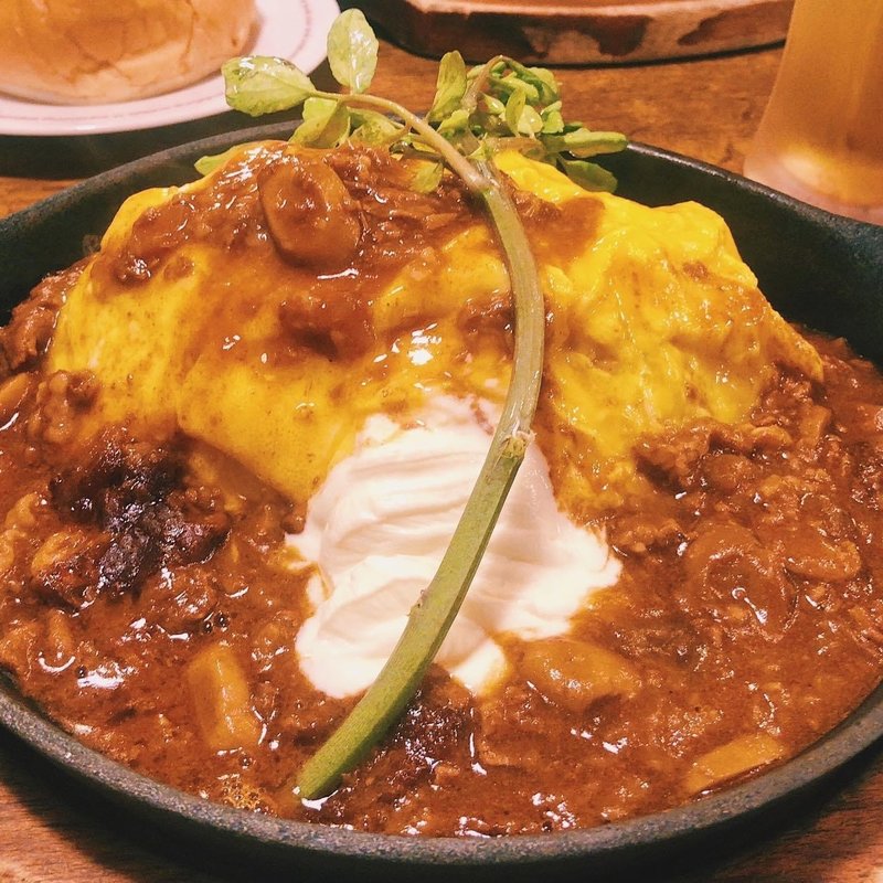 北海道マスカルポーネと牛ときのこのシチューオムライス(ラケル新宿西口店)