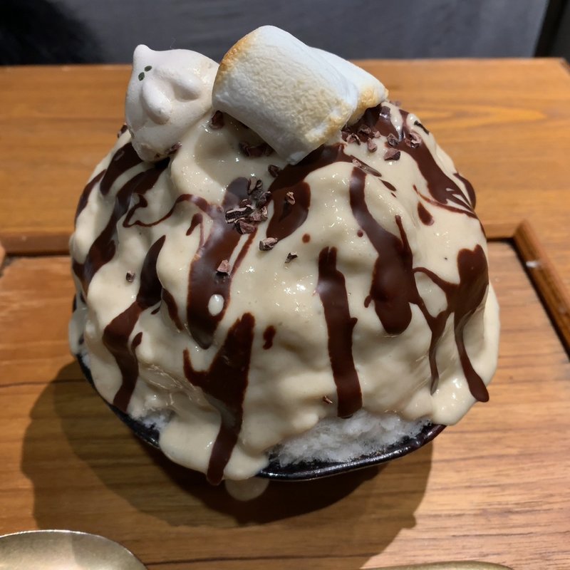 虎のチョコバナナクレープ氷(氷おばけ)