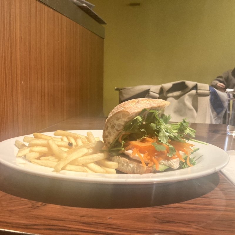 バインミー(ロータス)