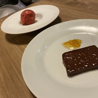 (ラステイクス)