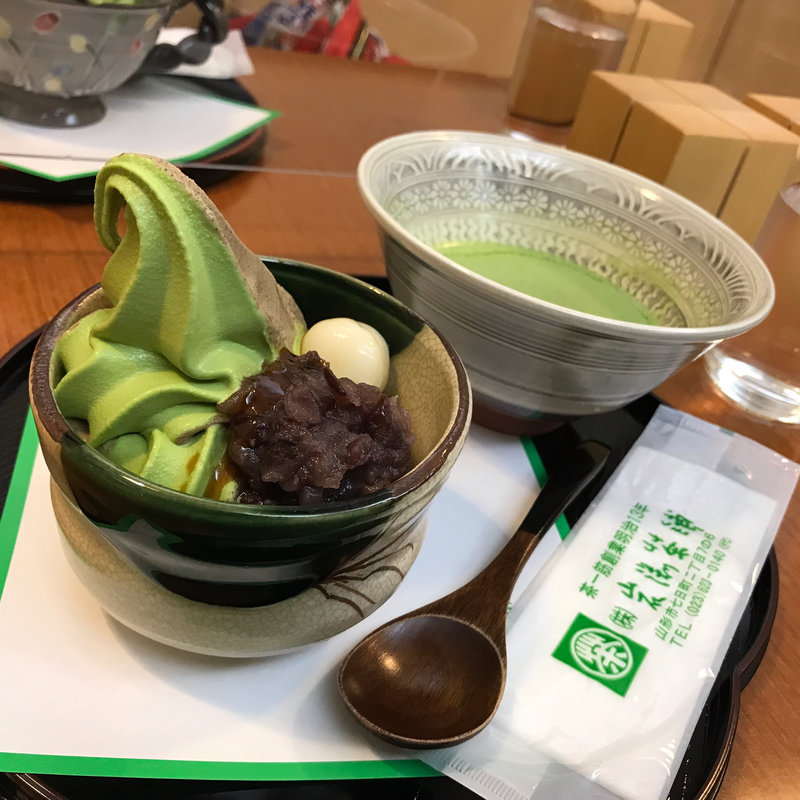 抹茶＆クリームあんみつ(ハーフサイズ)(茶呑み処 いわぶち )