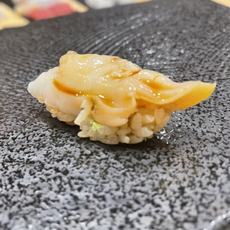 バイ貝(鮨うら山　栄離れ)