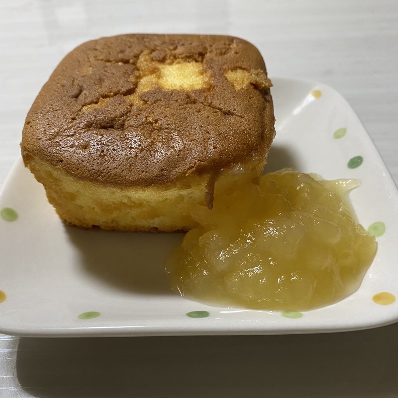 たねやカステラ 紅玉りんご(ラ・コリーナ 近江八幡店 （La Collina）)