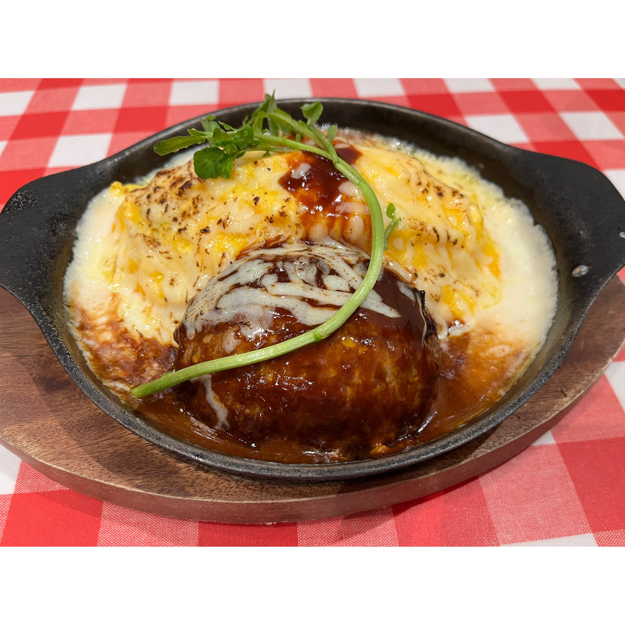 ハンバーグドリアオムライス スープセット ラケル イオン熱田店 の口コミ一覧 おいしい一皿が集まるグルメコミュニティサービス Sarah