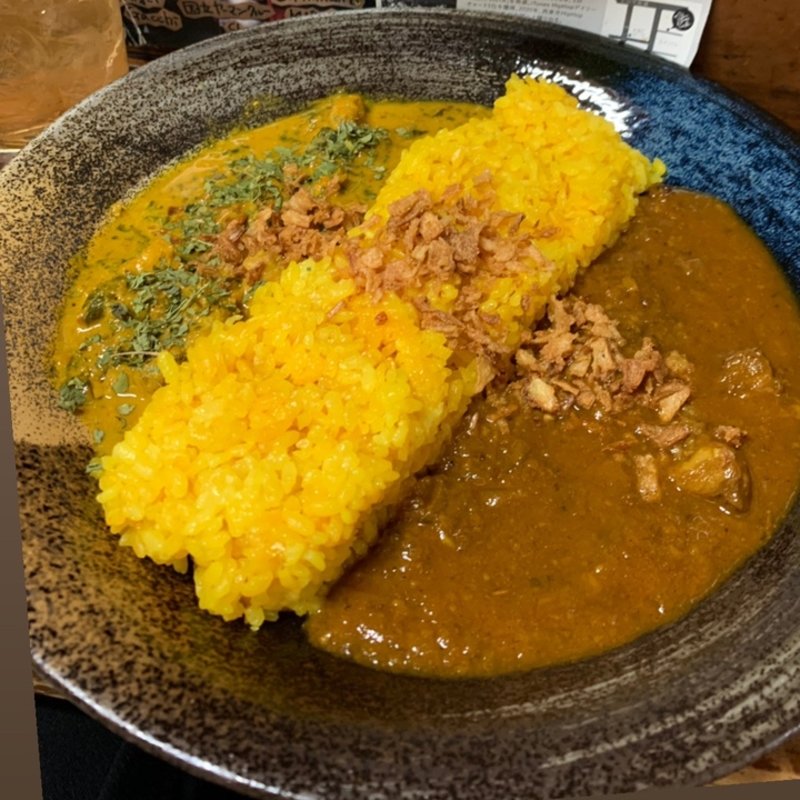 (Chang （チャーン）)