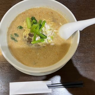坦々麺(エッセンス チャイニーズ キッチン)