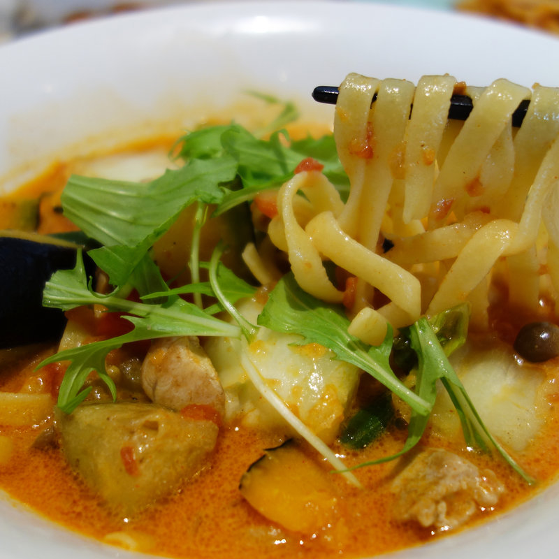 パスタランチ(ベツ・バラーレ 12号 六本松店)