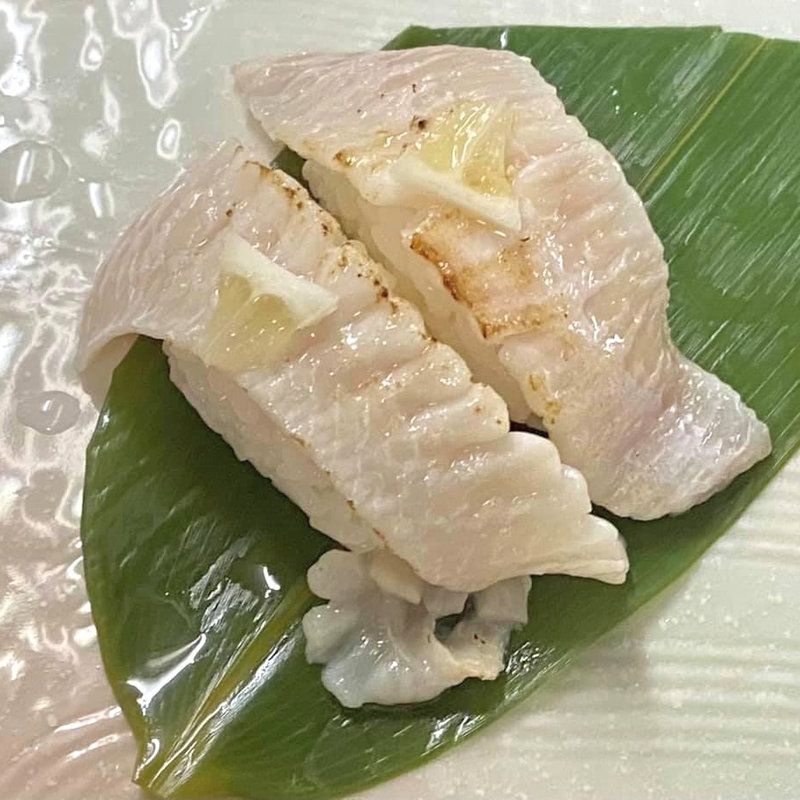 ヒラメ縁側炙りにぎり(代官山 やまびこ )