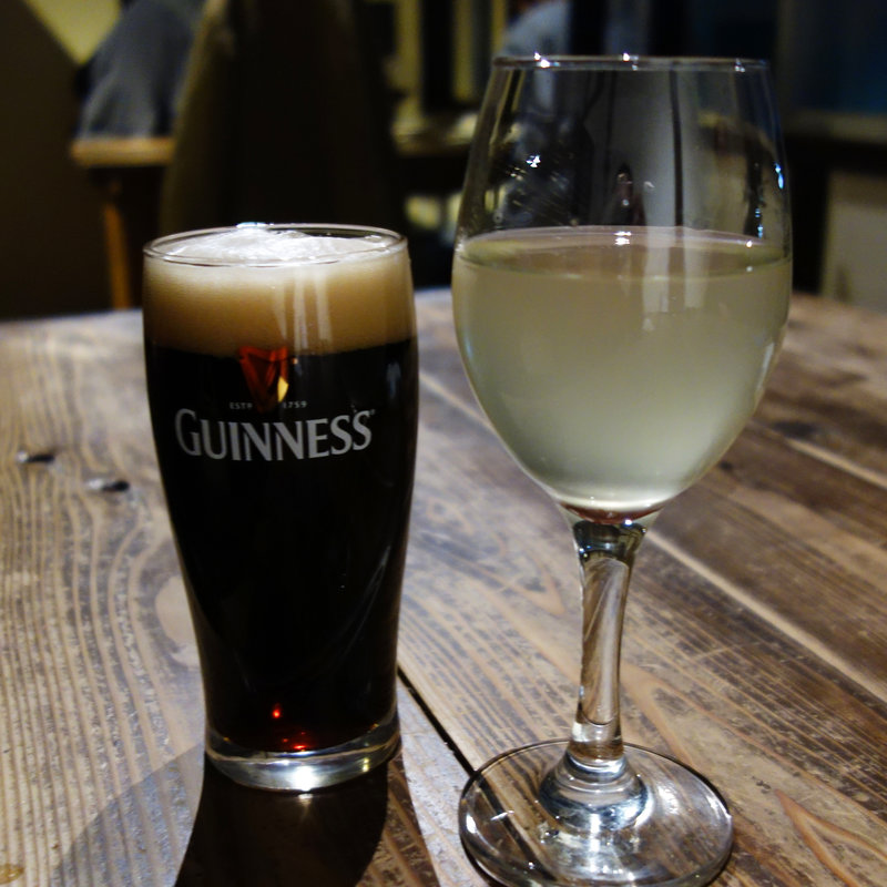 白ワイン(Dining麒麟さん)