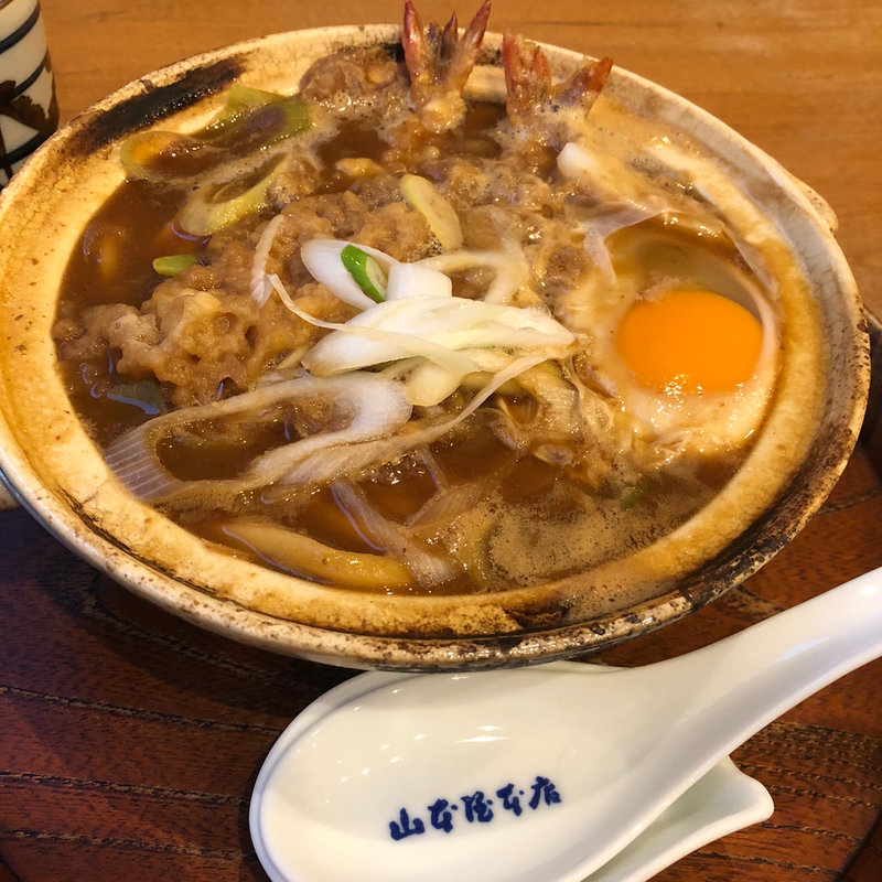 味噌煮込みうどん(山本屋本店 栄本町通店)