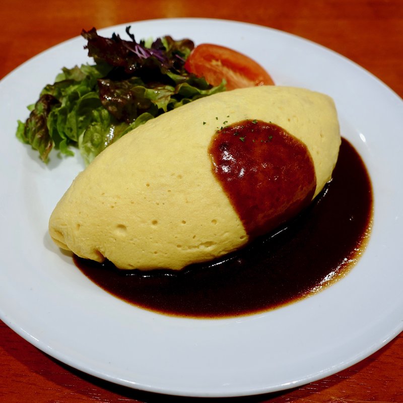オムライス（デミソース）(洋食Shin)
