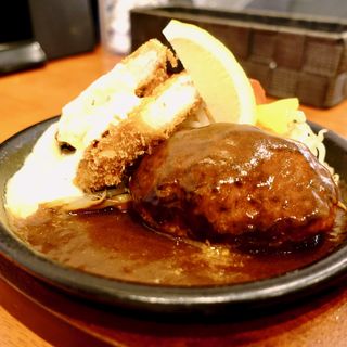 本日のランチ ハンバーグ＆さかなフライ(洋食Shin)