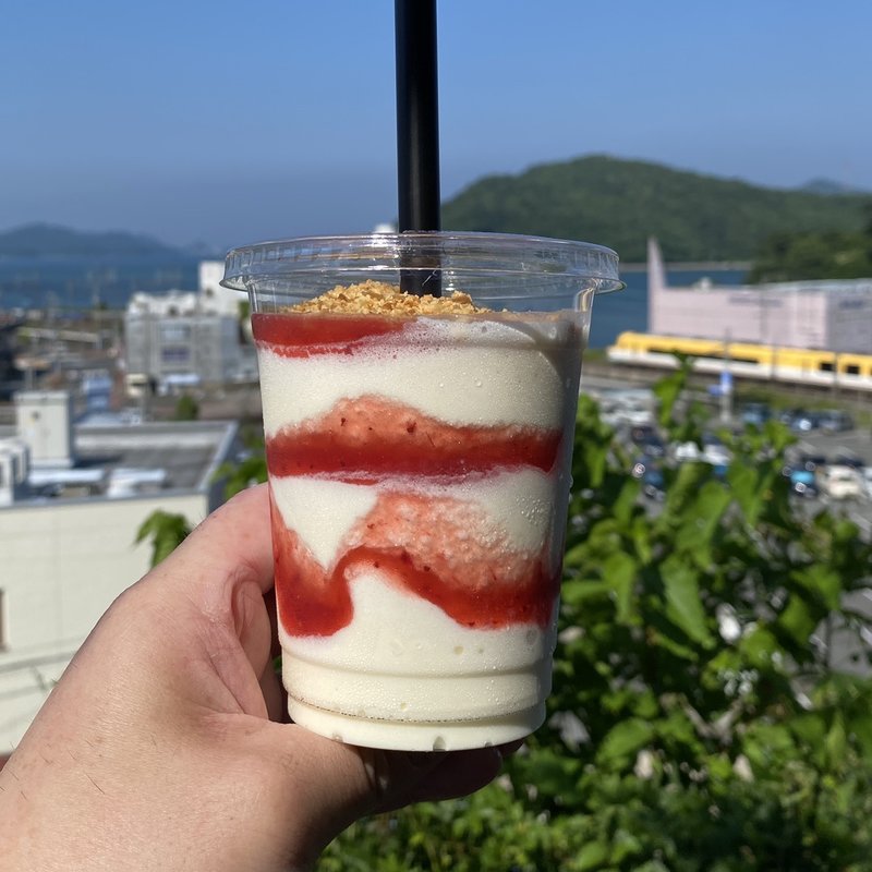 飲むチーズケーキ(ストロベリー)(FROM)