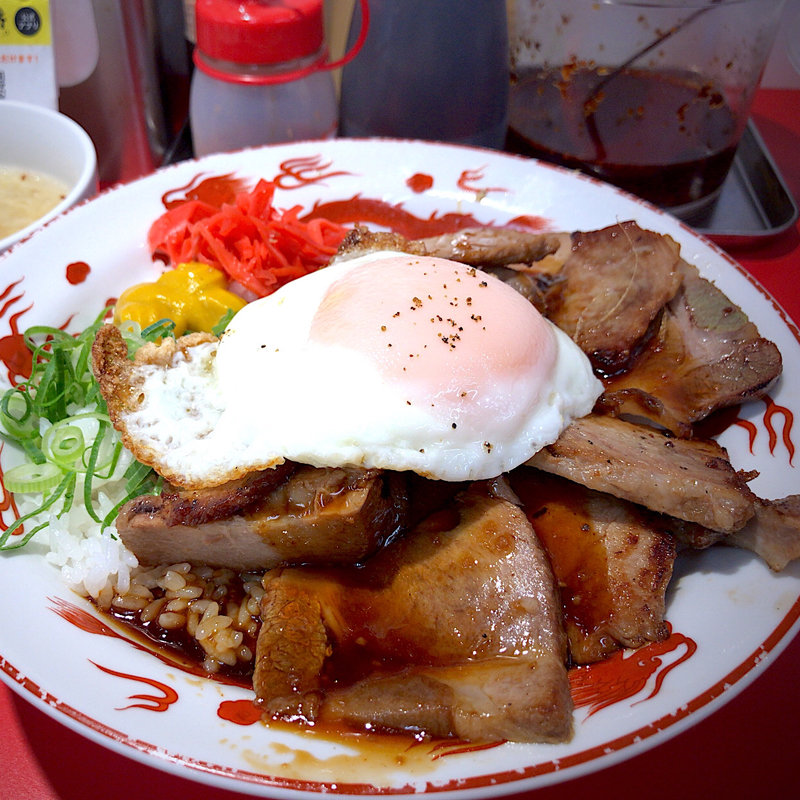 やきぶたたまご丼(大阪王将 喜多見店)