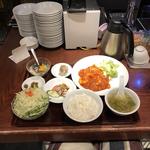 エビチリセット(サンコウエンチャイナ・カフェ アンド ダイニング （SANKOUEN CHINA CAFE & DINING）)