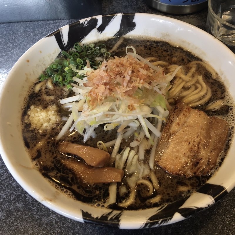 濃厚味噌ら〜麺 (限定)(麺屋とがし 龍冴 )