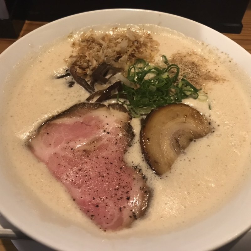 豚骨醤油(麺屋PAITON)