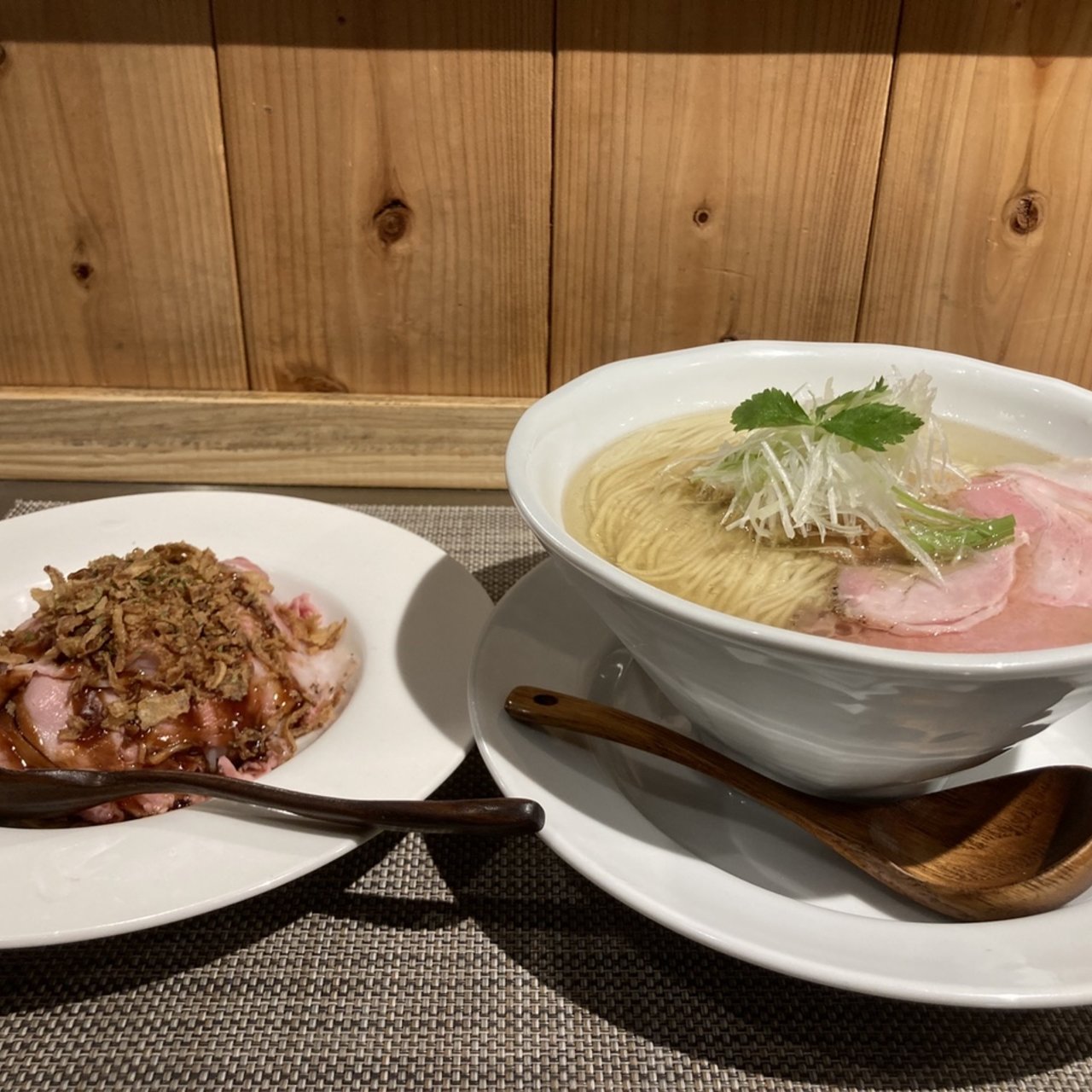 芦花公園駅周辺で食べられる人気ラーメンランキング Sarah サラ
