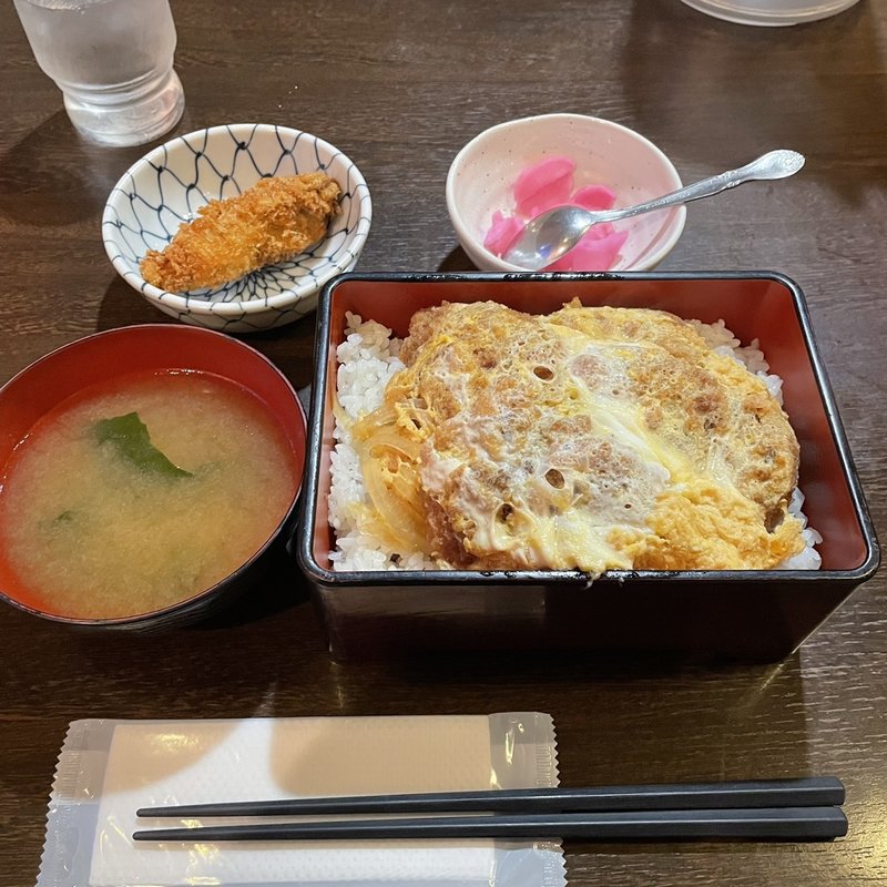 上カツ重(ヒレ)＋カキフライトッピング(とんかつ 赤坂 水野 )