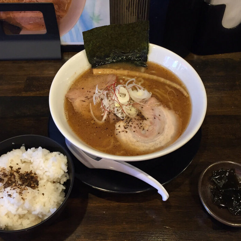 やまふじらーめん(らーめん やまふじ 蒲生四丁目店)