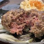 粗挽き牛肉ハンバーグ(チーズハンバーグとハラミステーキの店)