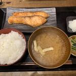 銀鮭塩焼き定食(しんぱち食堂　浅草店)