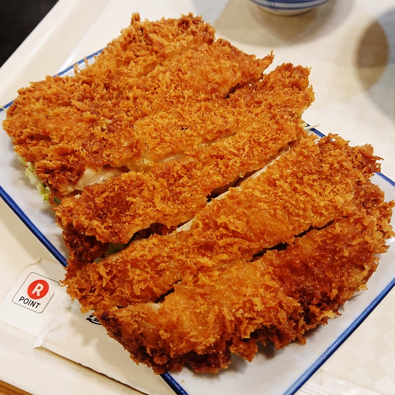 ビッグチキンカツ(鶴見浜4丁目食堂 （まいどおおきに食堂）)