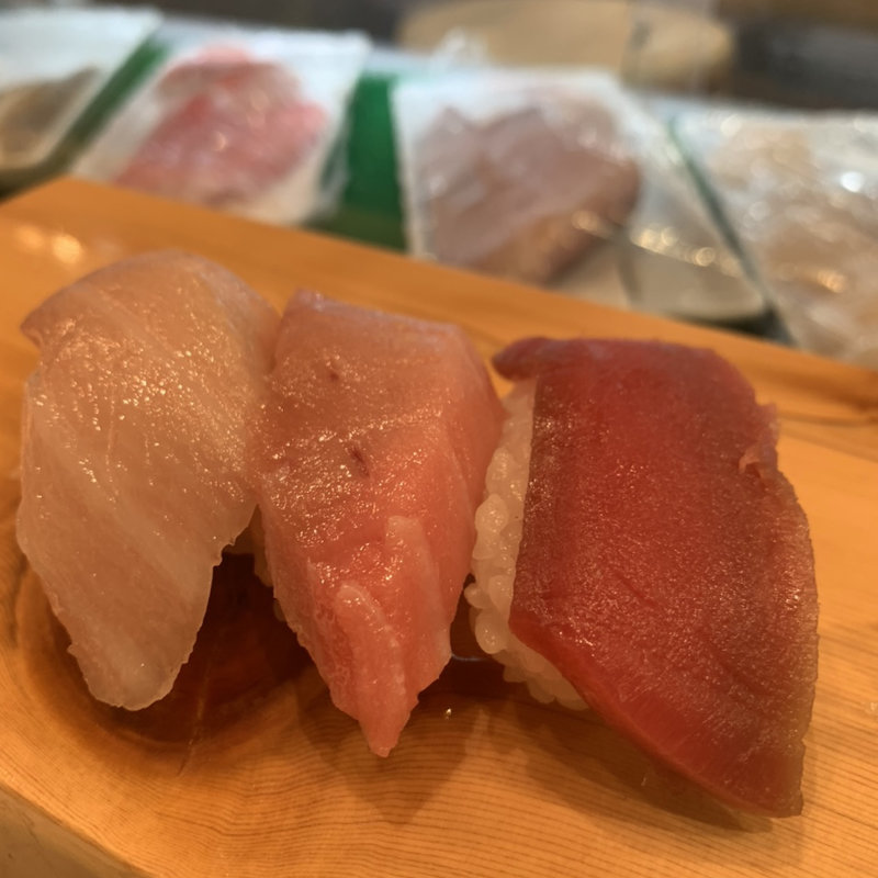 まぐろ三昧(海鮮すし処 下駄や （カイセンスシドコロゲタヤ）)