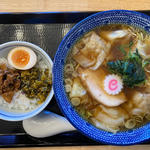 肉ワンタン麺Aセット