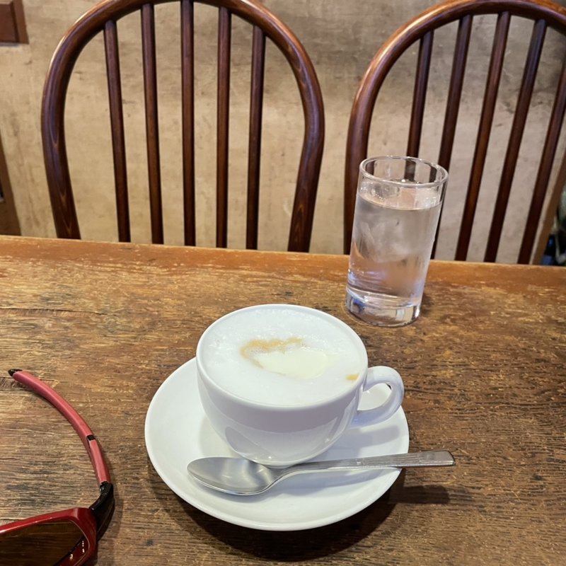 カフェ　オ　レ(ラフレッサ)