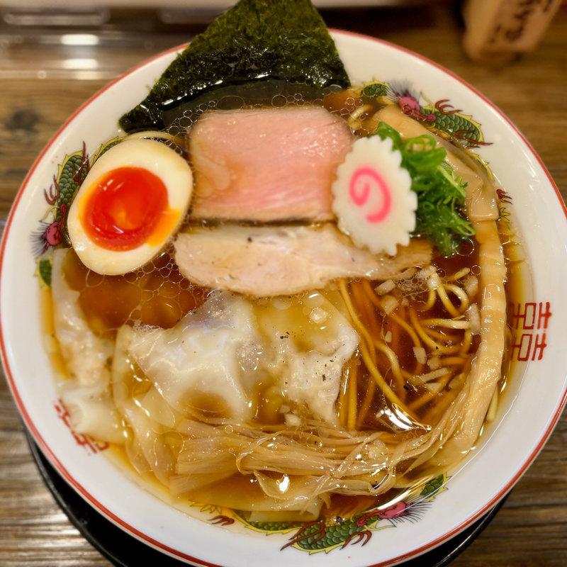 ワンタン中華そば(金彩〜KinIro〜)