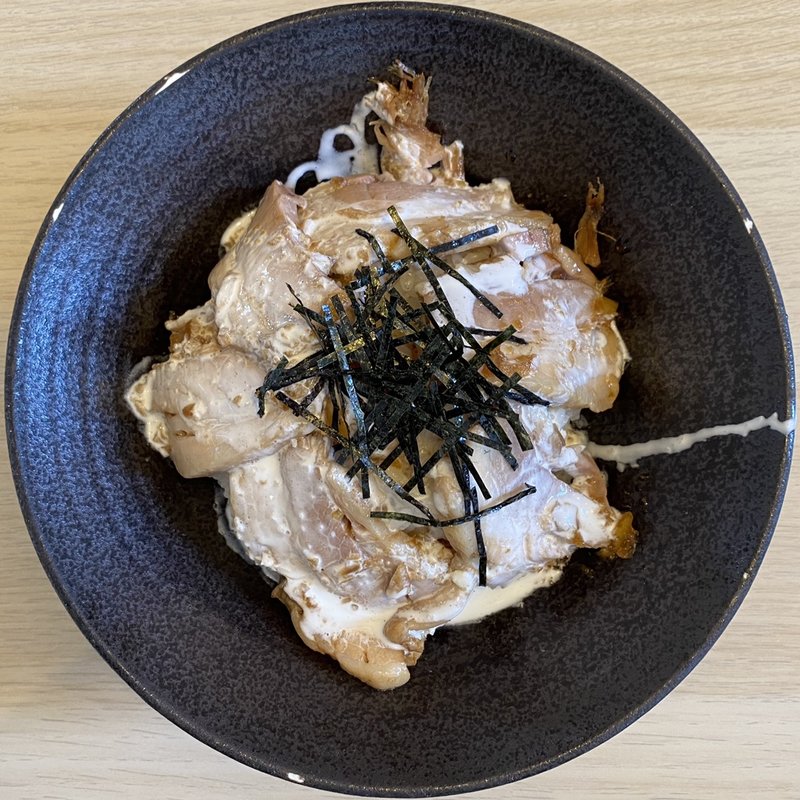 チャーシューMT丼(大)(麺屋やっとこ 町田木曽店)