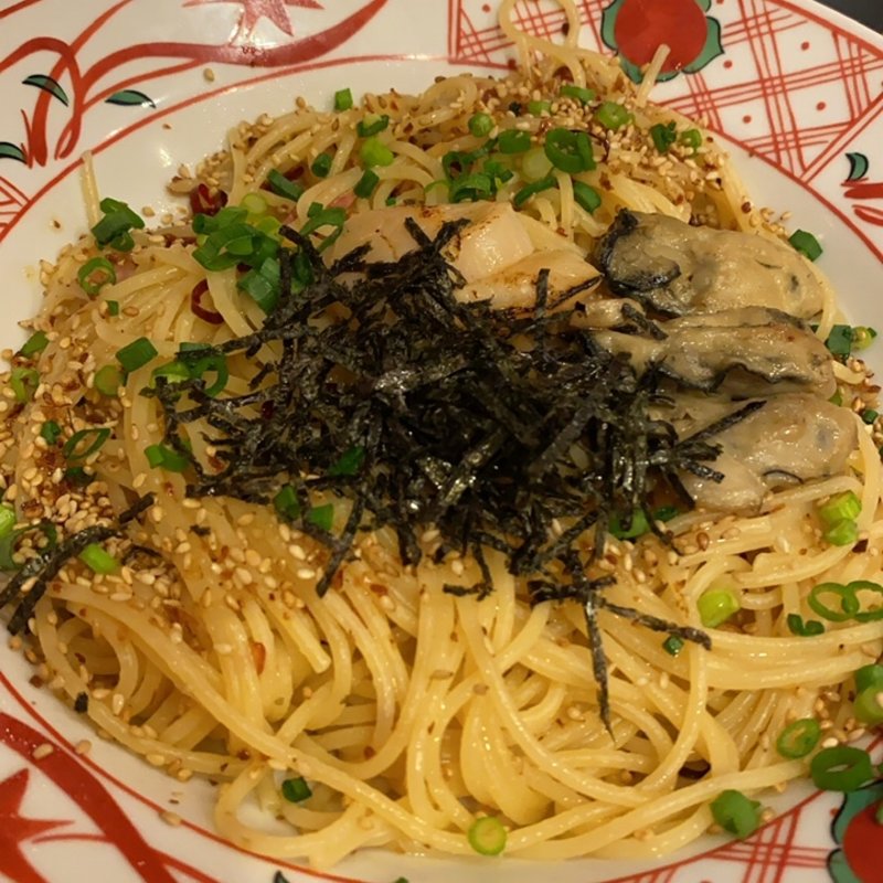 牡蠣のペペロンすぱ(洋麺屋 五右衛門 数寄屋橋店)