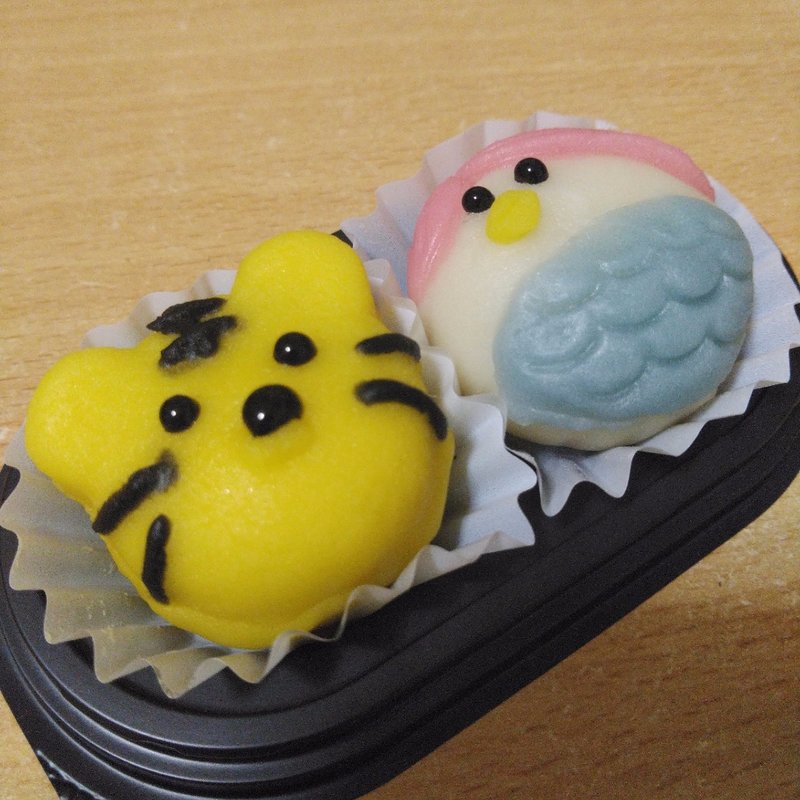 上生菓子｢干支　アマビエ｣(菜の花菓子舗 )