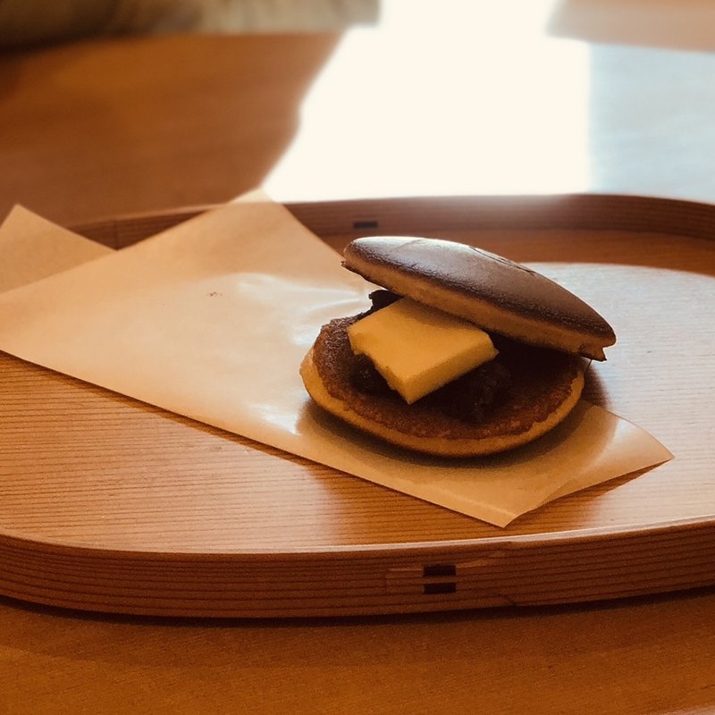 餡バター銅鑼焼き(菓匠にいつまhanare)