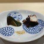 干しアワビとタコの柔らか煮