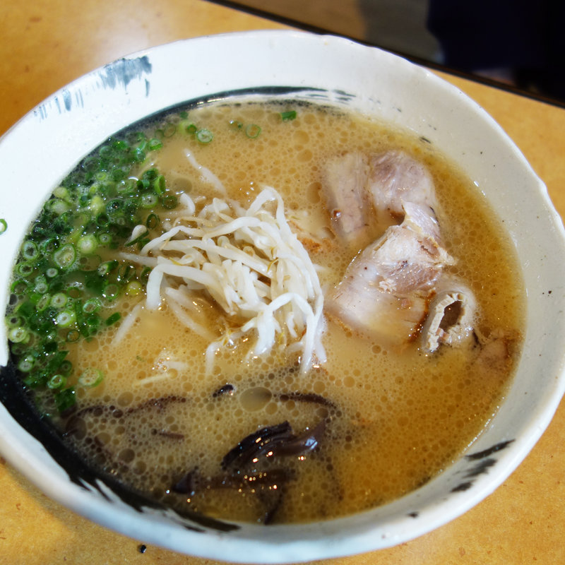 ラーメンセット(筑豊ラーメン 山小屋 香春本店)