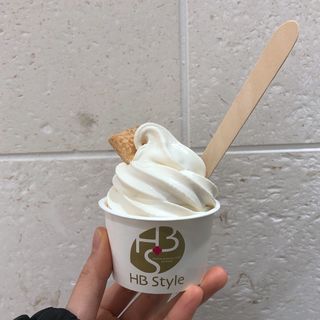 ゆずホワイトチョコミルクソフトクリーム