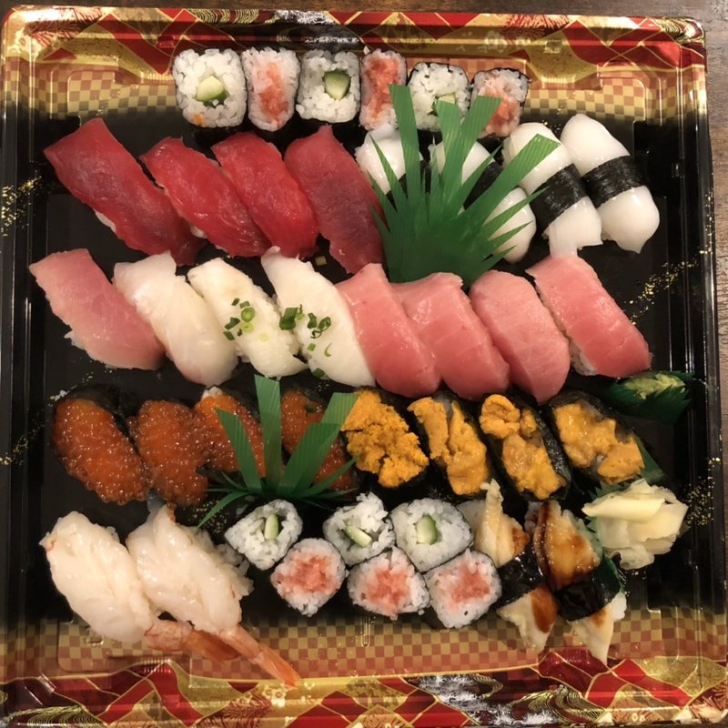 霞　特上(回転寿司たいせい 府中本店)
