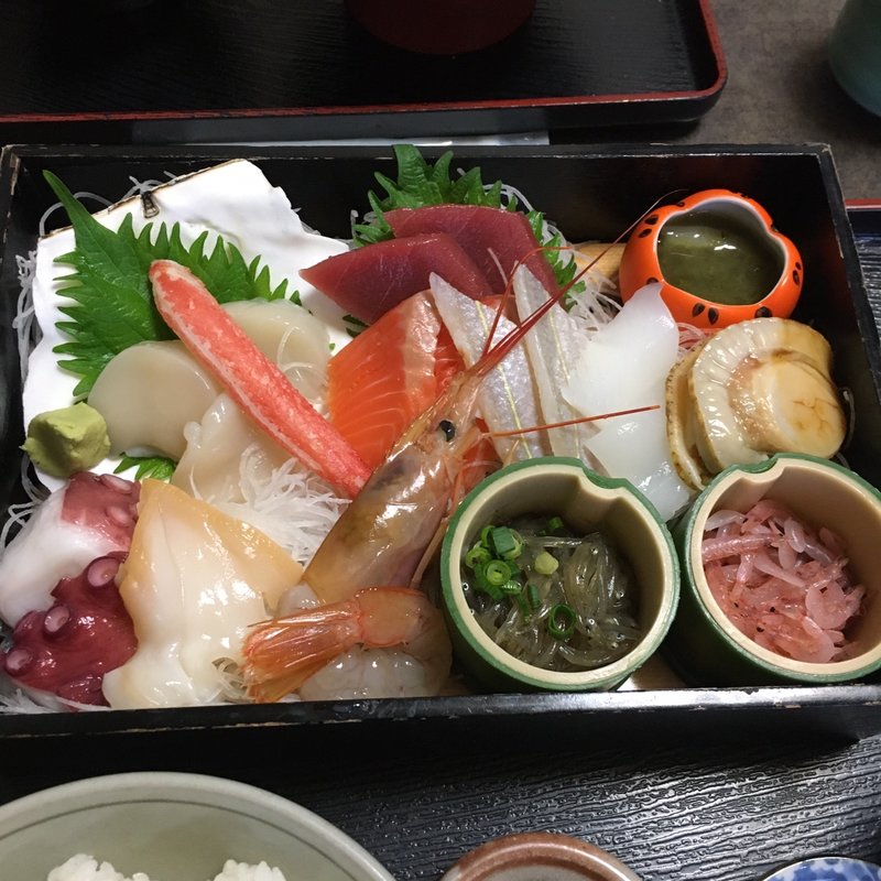 玉手箱(食堂　お魚直売所)