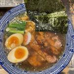 パーコ麺 濃口醤油味(らーめん くじら軒 横浜本店 )