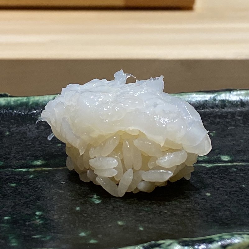 ヤリイカ(鮨 権左衛門)