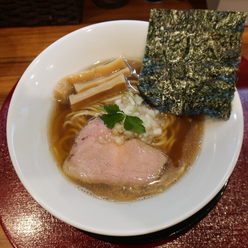 あっさり煮干し中華蕎麦(煮干し中華蕎麦彩葉に)
