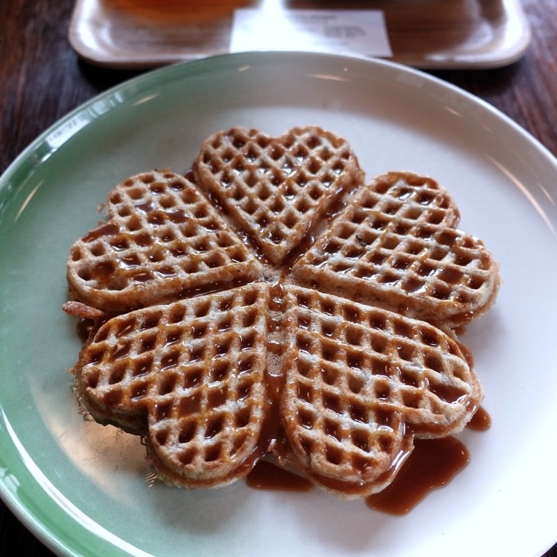 ワッフル キャラメルソース(FUGLEN ASAKUSA)