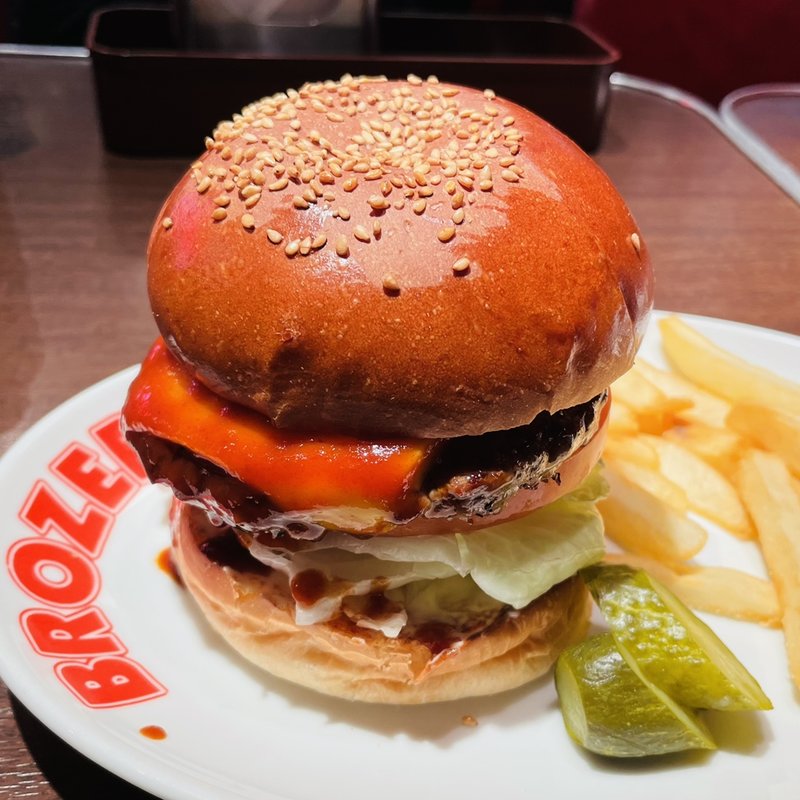 チーズバーガー(ブラザーズ 新富町店)
