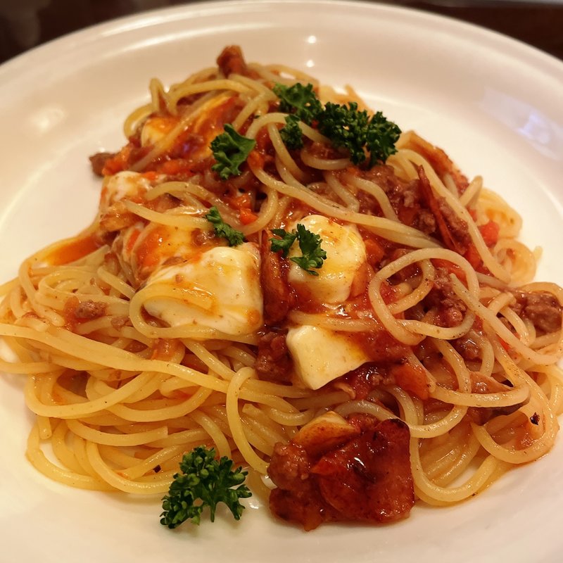 モッツァレラチーズとミートソース(KURA 中目黒店 （クラ）)