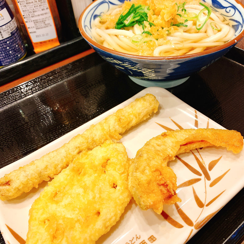 かけうどん(大)+牛蒡天・南瓜天・蓮根・(丸亀製麺下北沢)