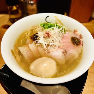 煮豚塩そば(SOBA HOUSE 金色不如帰 新宿御苑本店 （コンジキホトトギス）)
