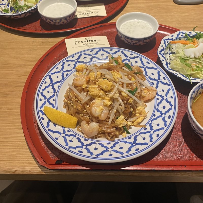 パッタイ(ムアン・タイ・なべ )